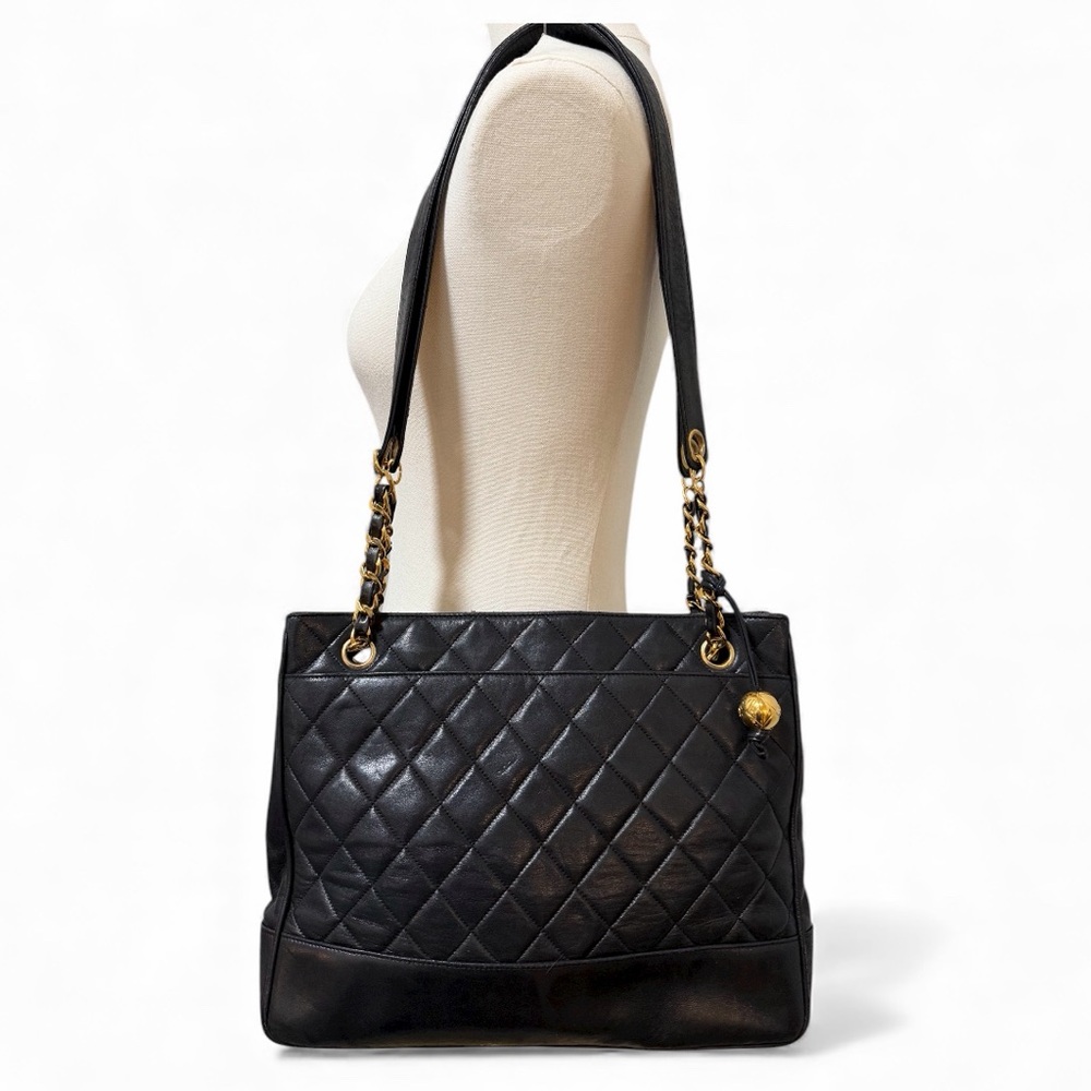 Chanel Vintage Quilted Lambskin Slit Pocket Shoulder Tote Black Gold Chain Charm
